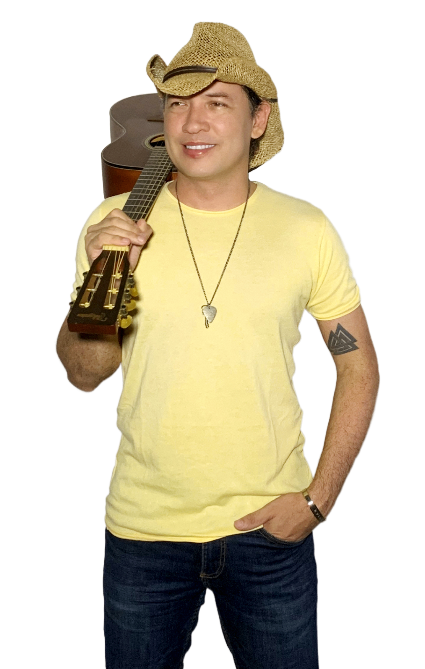 Estúdio — Camisa amarela